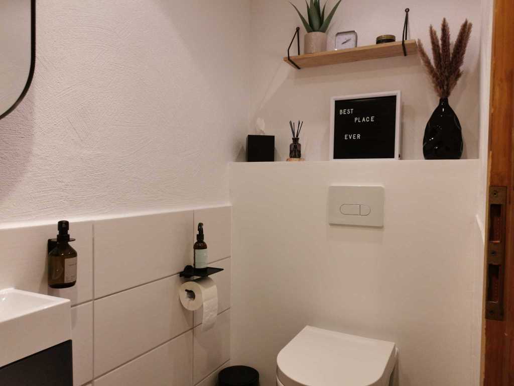 Gäste WC - Moselurlaub in Ferienhaus Bremm, Am Storchenhaus 10, 56814 Bremm