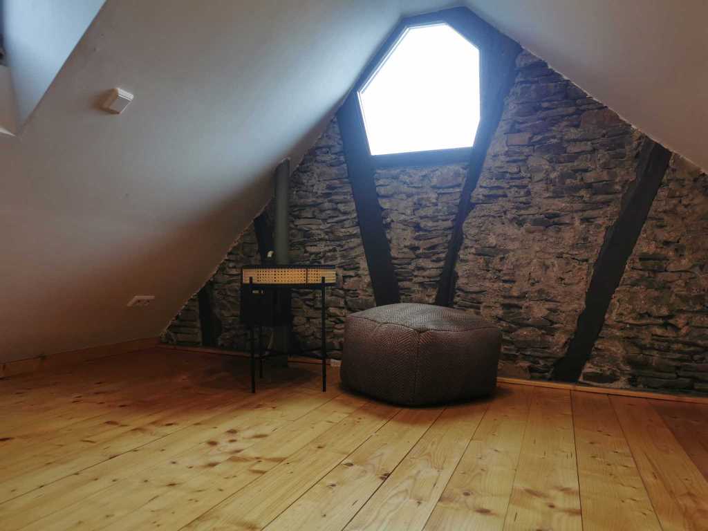 Empore - Urlaub an der Mosel in Ferienhaus Bremm, Am Storchenhaus 10, 56814 Bremm
