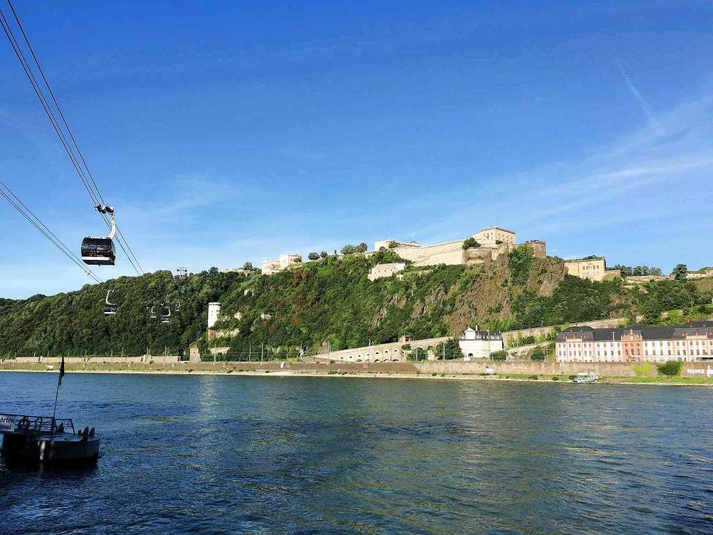 Seilbahn zur Festung Ehrenbreitstein in Koblenz - Moselurlaub in Ferienhaus Bremm, Am Storchenhaus 10, 56814 Bremm