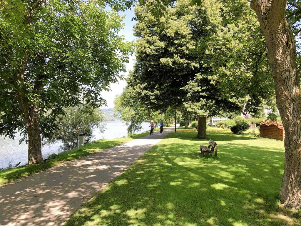 Mosel Radweg bei Bullay - Urlaub an der Mosel in Ferienhaus Bremm, Am Storchenhaus 10, 56814 Bremm